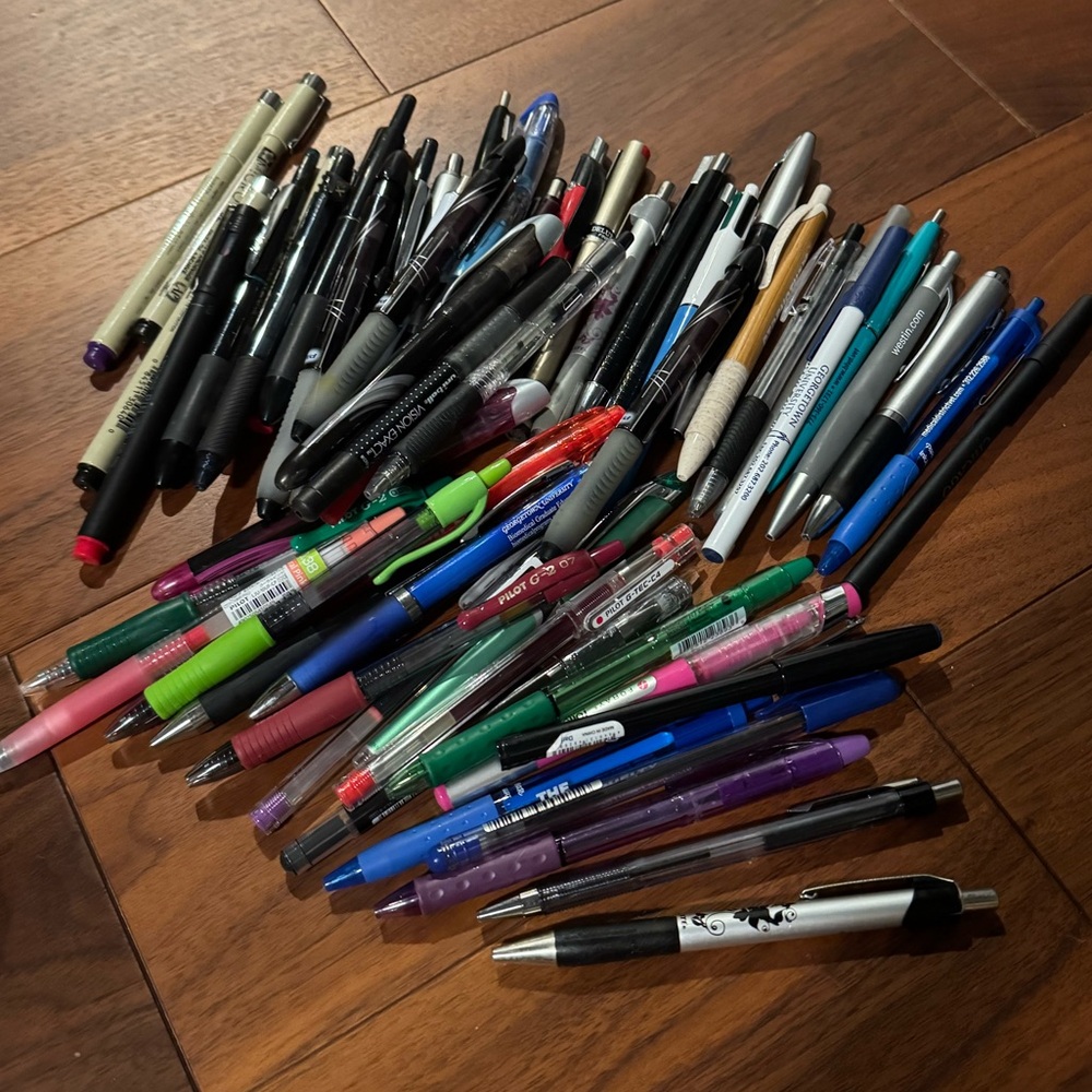 60 Assorted Color Pens